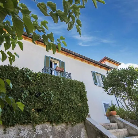 Historic Holiday In Cosenza Near Pollino Park