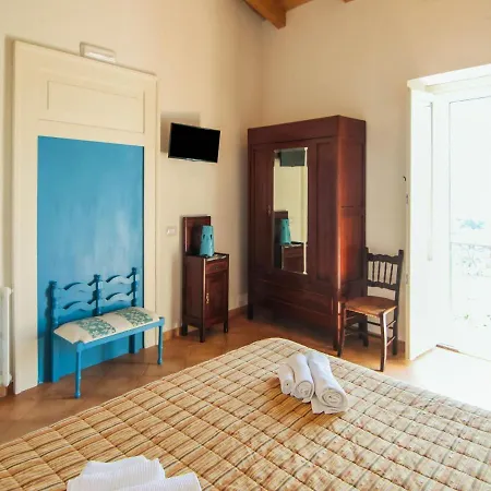 Historic Holiday In Cosenza Near Pollino Park * Mormanno