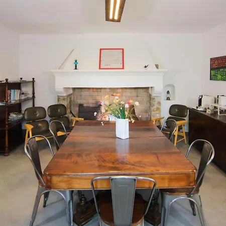 Historic Holiday In Cosenza Near Pollino Park Vakantiehuis
